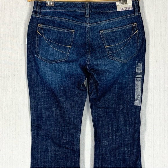 GAP~NWT~Women’s Curvy Flare‎ Dark Vintage Mid Rise Jeans~Sz 8/29R - Picture 7 of 14